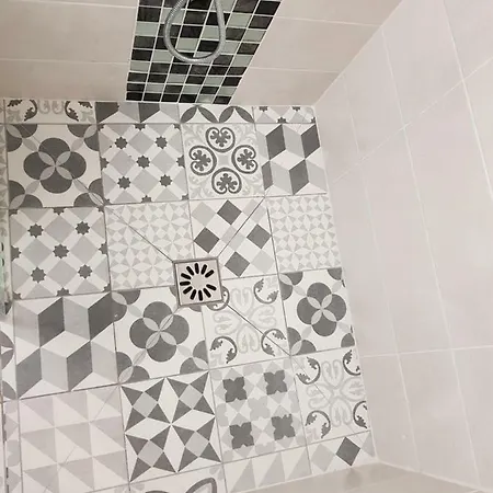 Gites La Fontaine Du Centre Πανσιόν